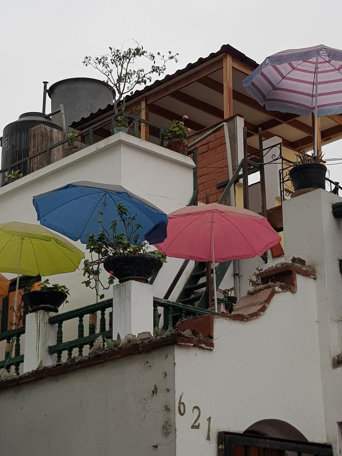Lima White House Hostel Bagian luar foto